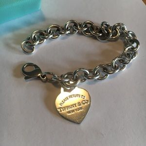 Return to Tiffany heart charm bracelet